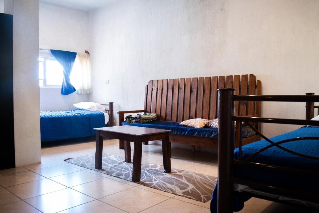Hostal Corazon De San Pedro San Pedro La Laguna Szoba fotó
