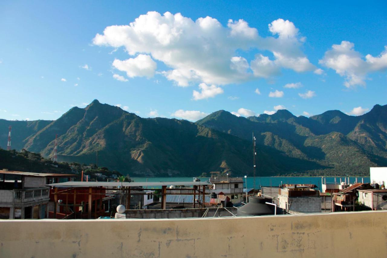 Hostal Corazon De San Pedro San Pedro La Laguna Kültér fotó