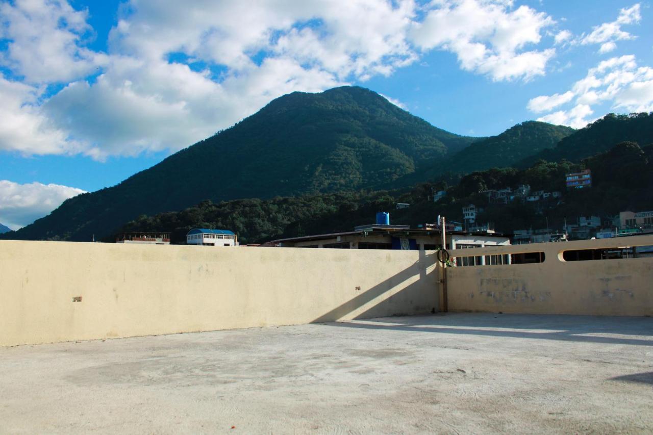 Hostal Corazon De San Pedro San Pedro La Laguna Kültér fotó